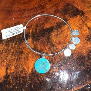 NWT Alex and Ani Arrows of Friendship Bracelet